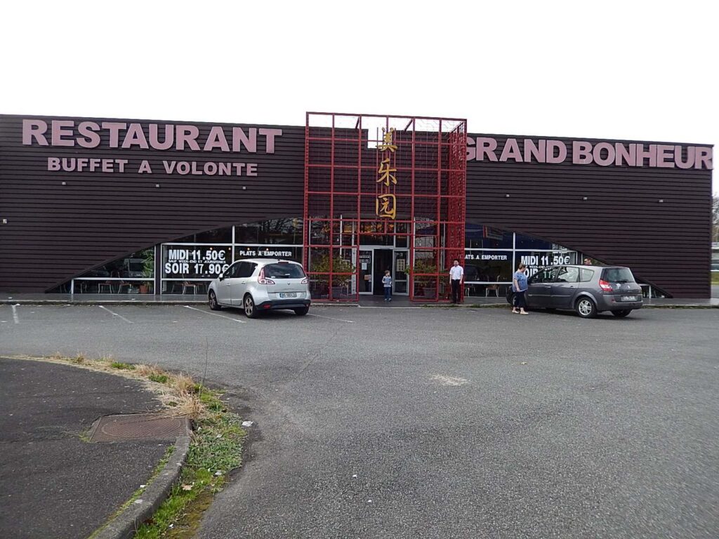 Au Grand Bonheur