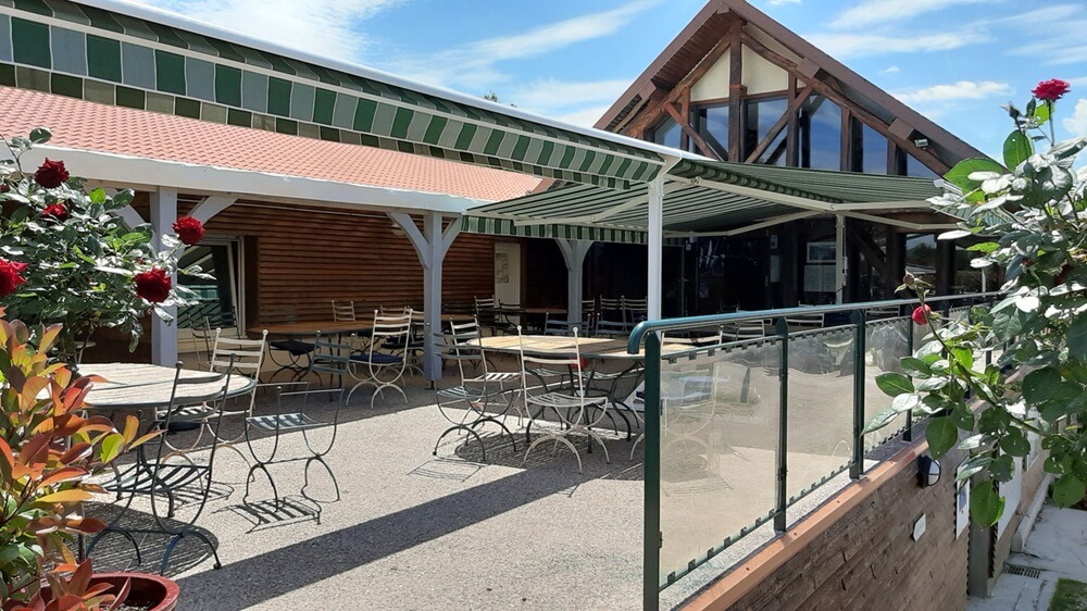 Bar-restaurant du club house - Golf de l'Ermitage