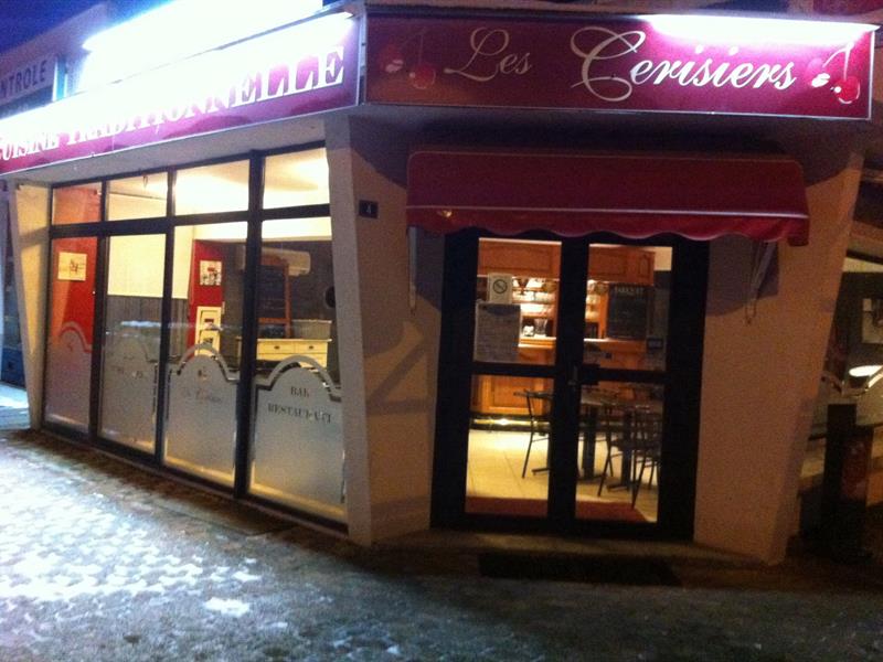 Bar restaurant les cerisiers