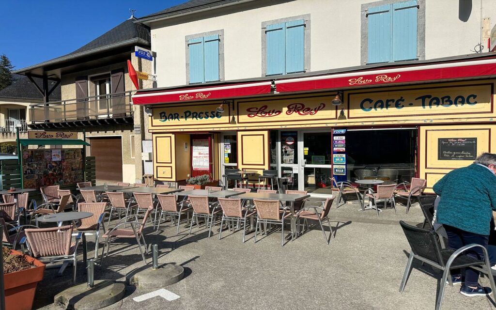 Bar -Tabac - Maison de la Presse "Lou Rey " dit Chez Louis