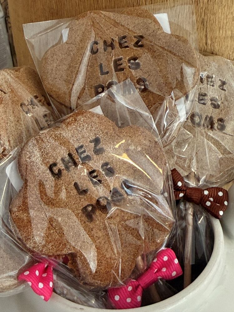 Chez les Poms
