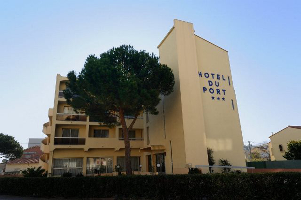 HÔTEL DU PORT