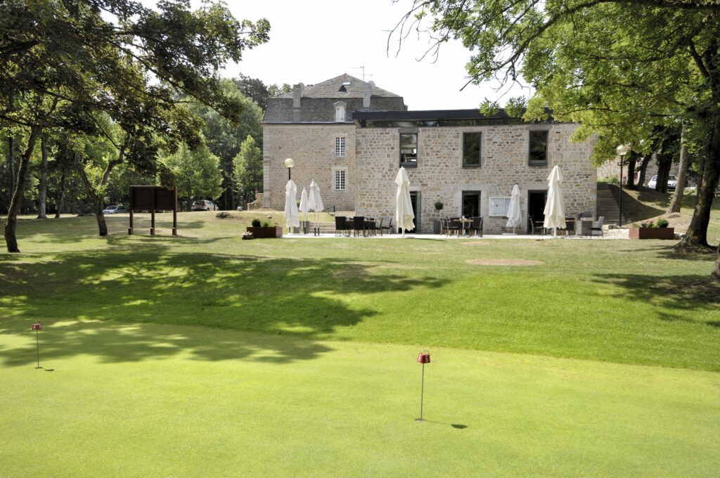 HÔTEL LE DOMAINE DE BARRES