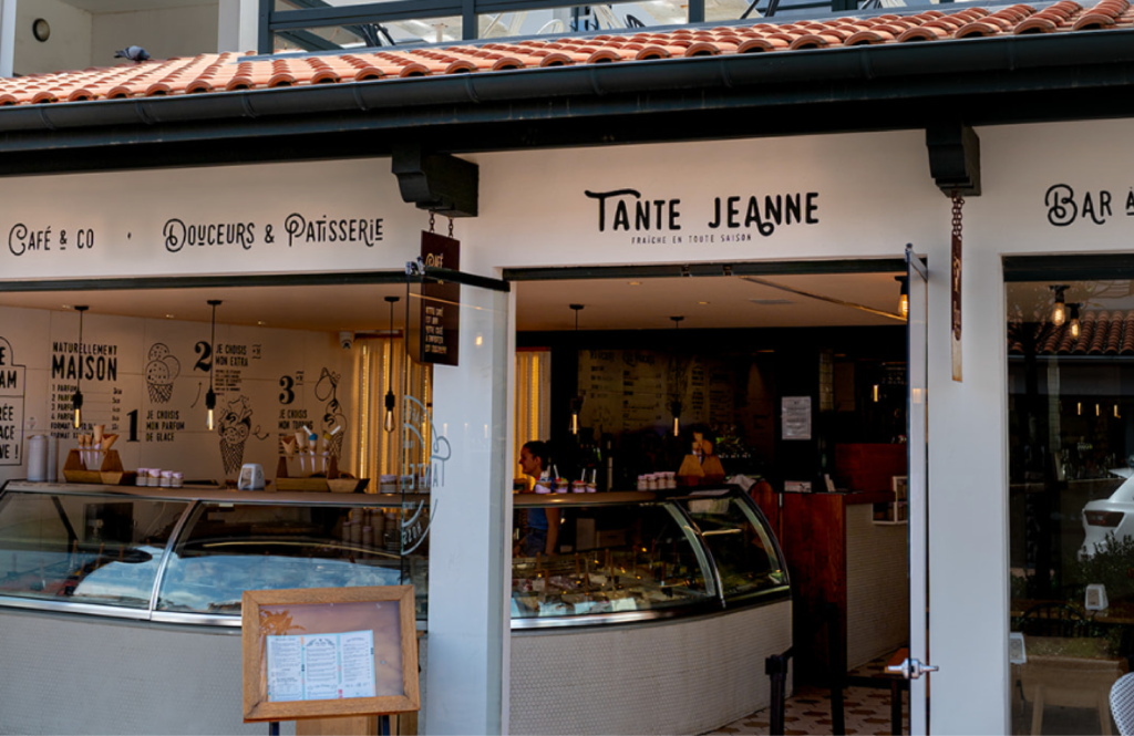 TANTE JEANNE